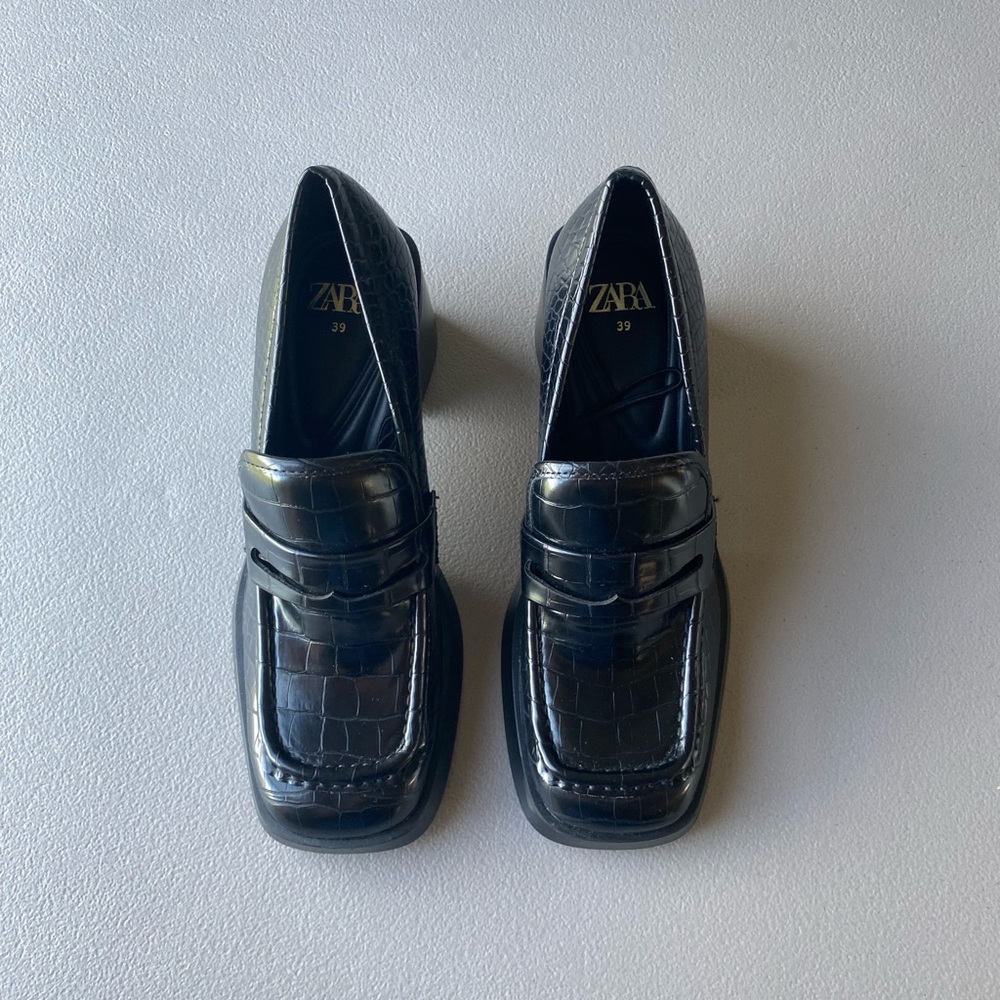 Zara Block Heel Croc Loafers - Picture 6 of 6